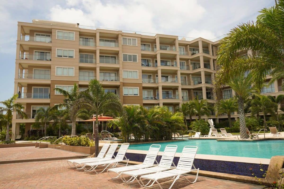 Beautiful Apartment In Eagle Beach Levent Palm Beach Buitenkant foto